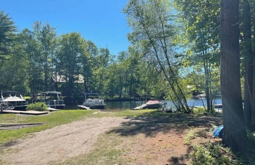 Thompson's Point House | Oliver House with Sebago Lake Boat Access