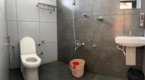 Elappara Resort | Olivet Homestay