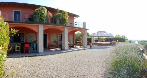 Cantagrillo Bed & Breakfast | Olivia B&B and Apartment