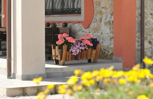 Cantagrillo Bed & Breakfast | Olivia B&B and Apartment