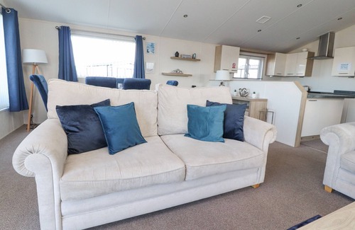 Heysham Cottage | OLIVIA'S RETREAT, pet friendly, country holiday cottage in Heysham