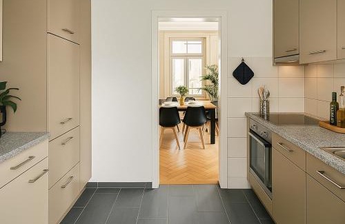 St. Gallen Apartment | OLMA Center Barrock Suites