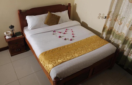 Mtwapa Apartment | Oluwa Seun Beach Cottages, Mtwapa