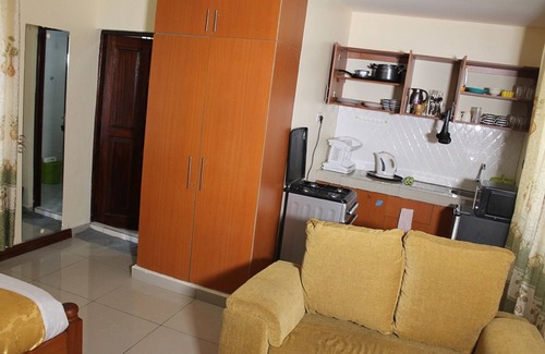 Mtwapa Cottage | Oluwa Seun Beach Cottages