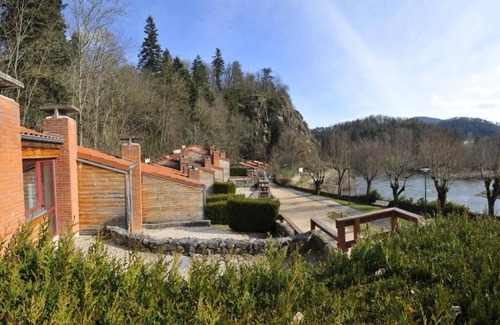 Vorey House | Olydea Résidence les Hameaux de Vorey