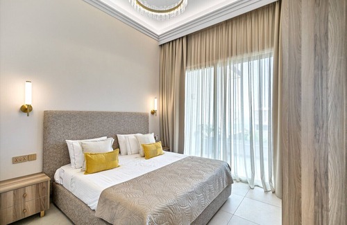 Kissonerga Apartment | Olymp Luxury House - Sea front 4 bedroom house