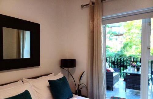 Avonmore and Brook Green Apartment | Olympia Terrace