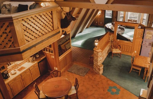 Port Angeles Ski Chalet | Olympic Holiday Haus - Entire Country Estate