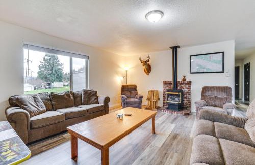 Sekiu House | Olympic Peninsula Vacation Rental 1 Mi to Water