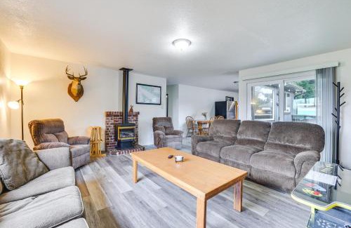 Sekiu House | Olympic Peninsula Vacation Rental 1 Mi to Water