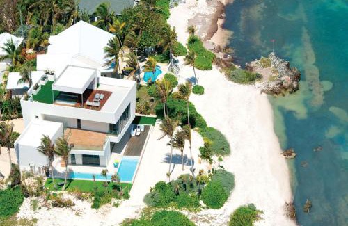 North Side House | Olympus Villa by Grand Cayman Villas & Condos