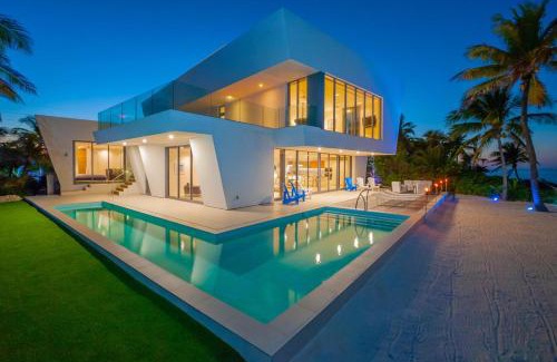 North Side House | Olympus Villa by Grand Cayman Villas & Condos