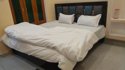 Ayodhya House | OM Guest House