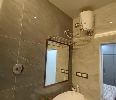 Bhuj House | Om Niwas