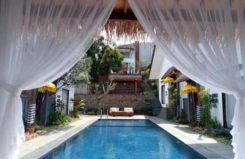 Parongpong House | Omah Angkul Angkul Villa