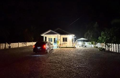 Sungai Besar Villa | Omah Kebun