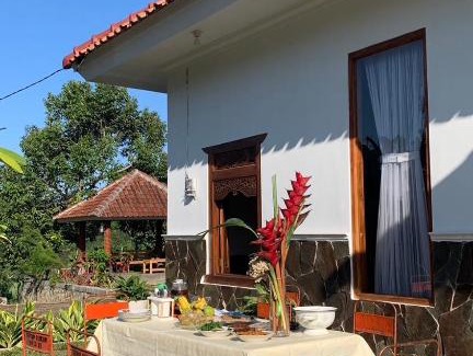 Karanganyar House | Omah Pinaringan