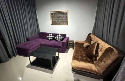 Bangunjiwo House | Omah Putih Homestay Jogja