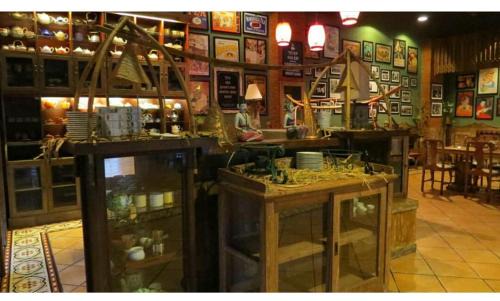 Solo City Centre Hotel | Omah Sinten Heritage Hotel & Resto