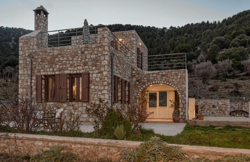 Agía Eiríni House | Omalos Gianni's House