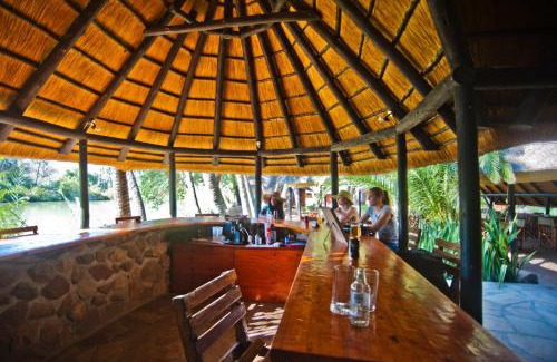 Epupa Cabin | Omarunga Epupa-Falls Camp