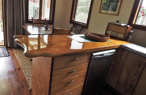 Cape Foulwind Cabin | Omau Retreat