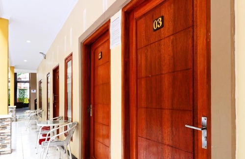 Cibinong House | Ombey Guest House