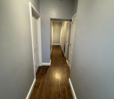 Whitehaven Apartment | Omega Apartment - 3 Bedrooms - Sleeps 5