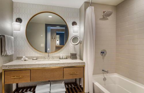 Cumberland Hotel | Omni Hotel at the Battery Atlanta
