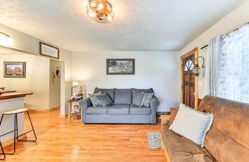 Mize House | On 220 Acres Home with Trails in West Liberty!