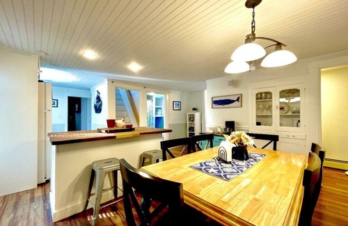 East Boothbay House | On a Whim - Water Views in Perfect Location!
