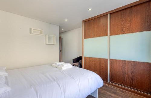 Lordelo do Ouro e Massarelos House | ON Apartments - Luxury House - Pool & Parking & Pet Friendly