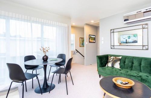 Whanganui Apartment | On Cotswolds