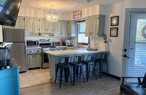 Nags Head Apartment | On Jockey Ridge State Park + Hot Tub & Center of OBX