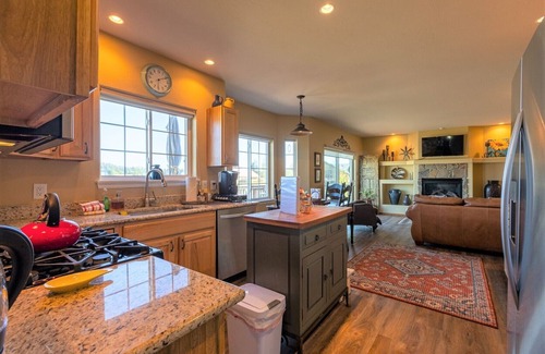 Pagosa Springs House | On Lake Hatcher! Great Views, Quiet Area, Close to Uptown, New Hot Tub!