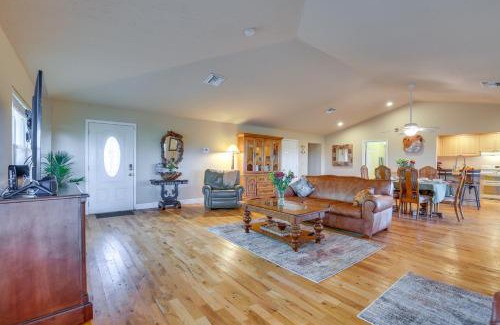 Lorida House | On Lake Istokpoga Lorida Home with Lanai!