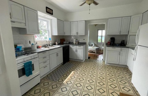 Michigan City House | On Lake Shore Dr, Across St From Beach, Lake Views