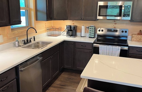 Lafferty Cabin | On Point Cabin - New nModern Hunting & Fishing Retreat - Piedmont Lake, Ohio