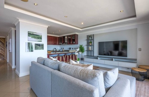Durban Point Apartment | On Point Penthouse 7-14
