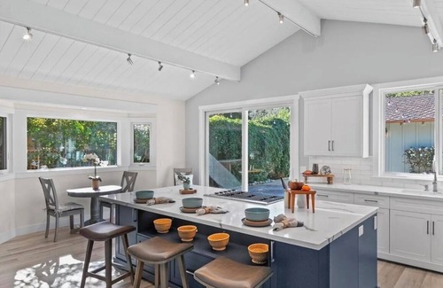 Quail Lodge House | On Quail Golf Course- Perfect for Car Show- 4-Bed- 4.5 Bath