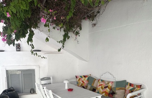 Messaria House | On Santorini, in the center of the island at Messaria a typical Cycladic house