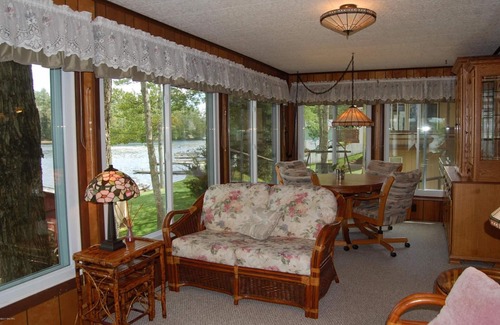 Mecosta House | On Scenic School Section Lake - Bay’s Landing Lakehouse