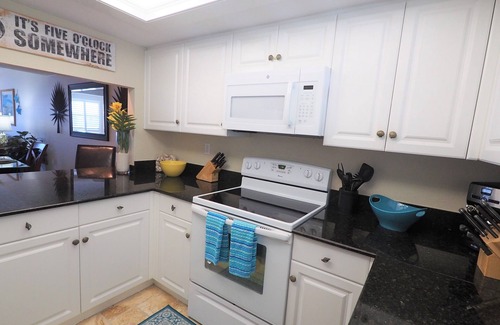 Siesta Key Condo | On Siesta Key beach , condo w/heated pool, w/beautiful 4th floor view