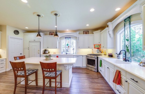 Libby House | On-Site Lake Access: Couples Retreat in Libby!