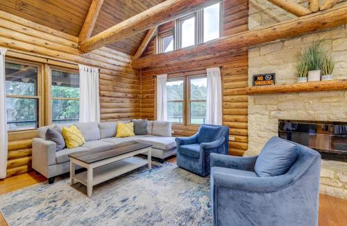 Yellow Springs House | On-Site Lake and Gazebo Cabin in Yellow Springs!