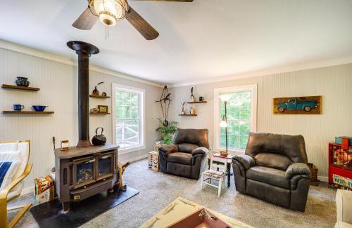 Bakersville House | On-Site Stream Serene Cottage in Bakersville!