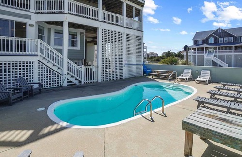 Wind Over Waves House | On Special - Epic Family Fun! Soundside w/Pool, Hot Tub, Game Rm, Cmty Boat Ramp