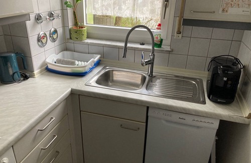 Kirchheim unter Teck Apartment | On the A8 & yet close to the city! Apartment for max. 5 guests with good connections A8-B10-S1