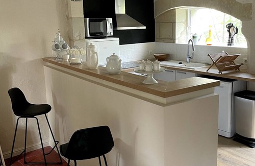 La Dagueniere House | On the banks of the Loire between vineyards and castles.