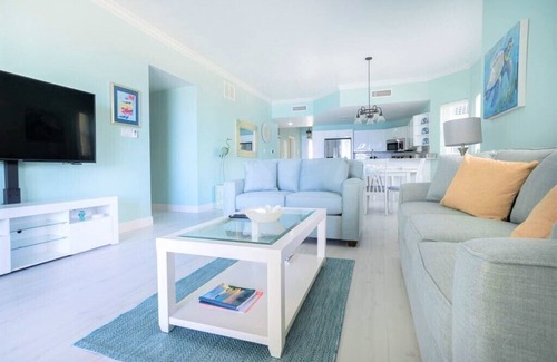 Old Man Bay Condo | On The Bay